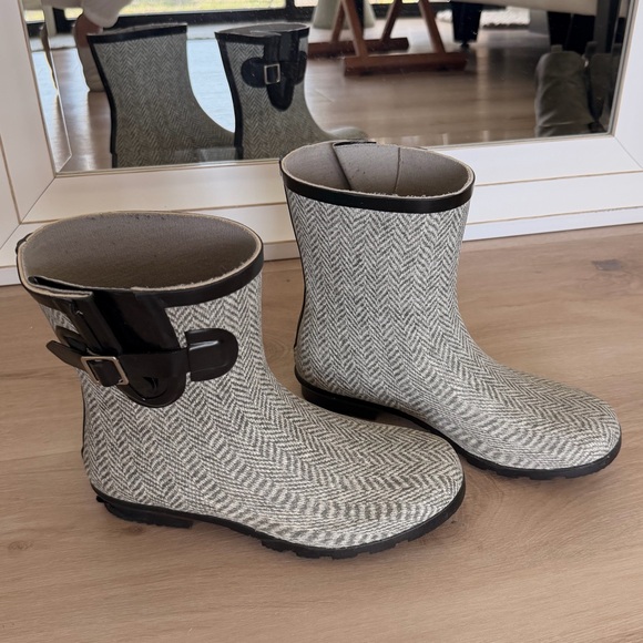 Nomad Rain Boot Chevron 9 - Picture 2 of 7